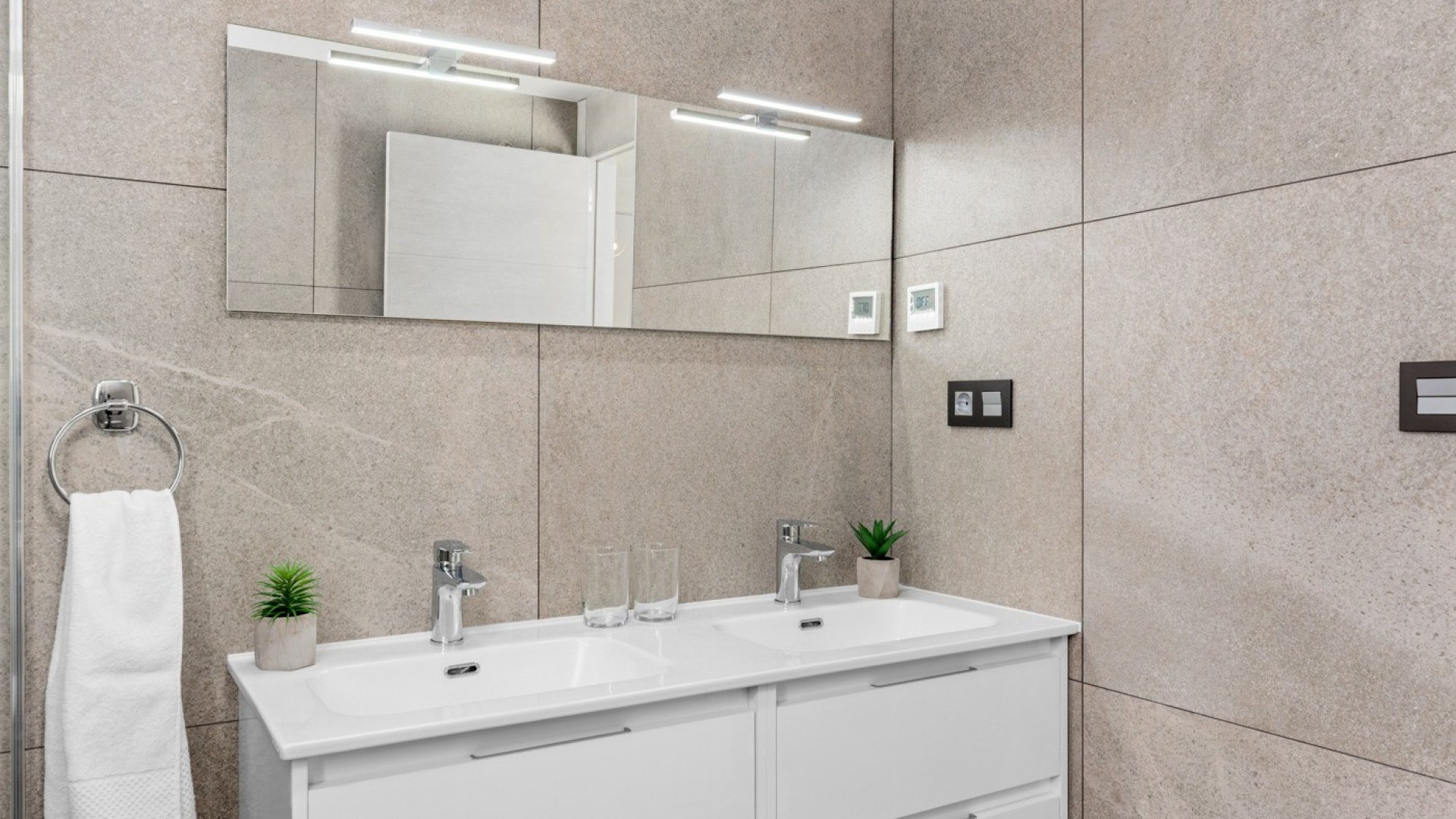 Resale - Freistehende Villa - Guardamar del Segura - El Raso