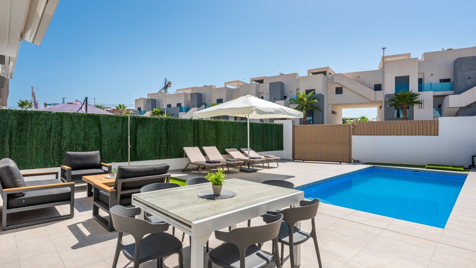 Resale - Freistehende Villa - Guardamar del Segura - El Raso