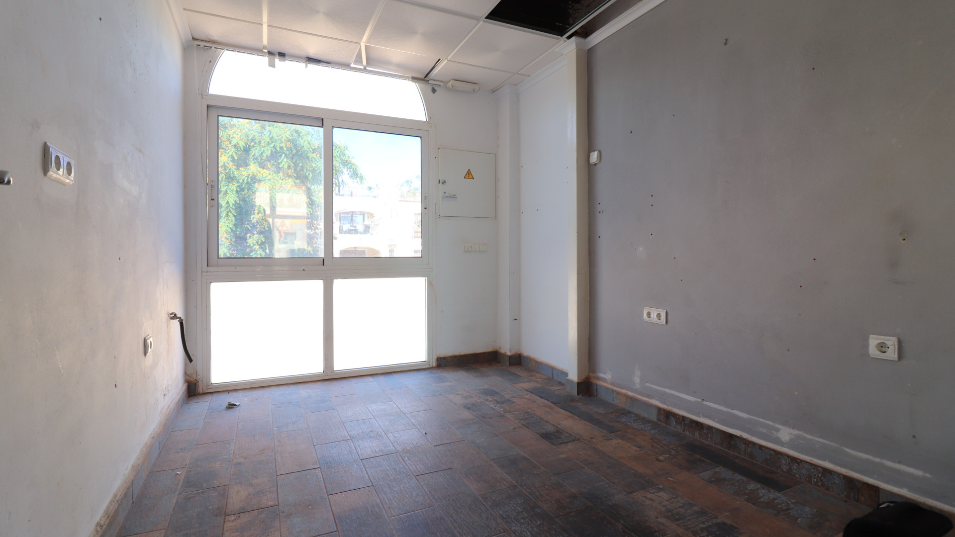 Resale - Gewerbe (Eigentum) - Algorfa - La Finca Golf Resort