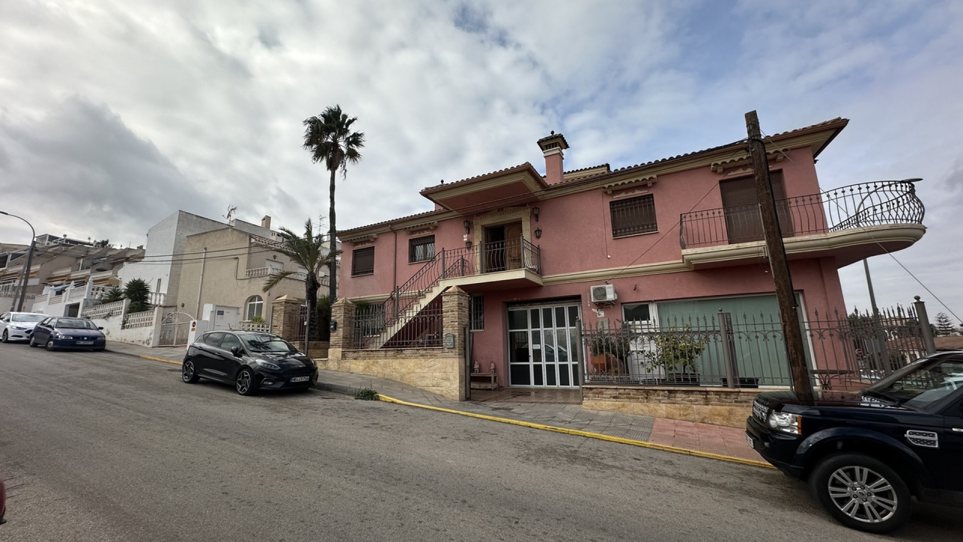 Resale - House - San Miguel de Salinas