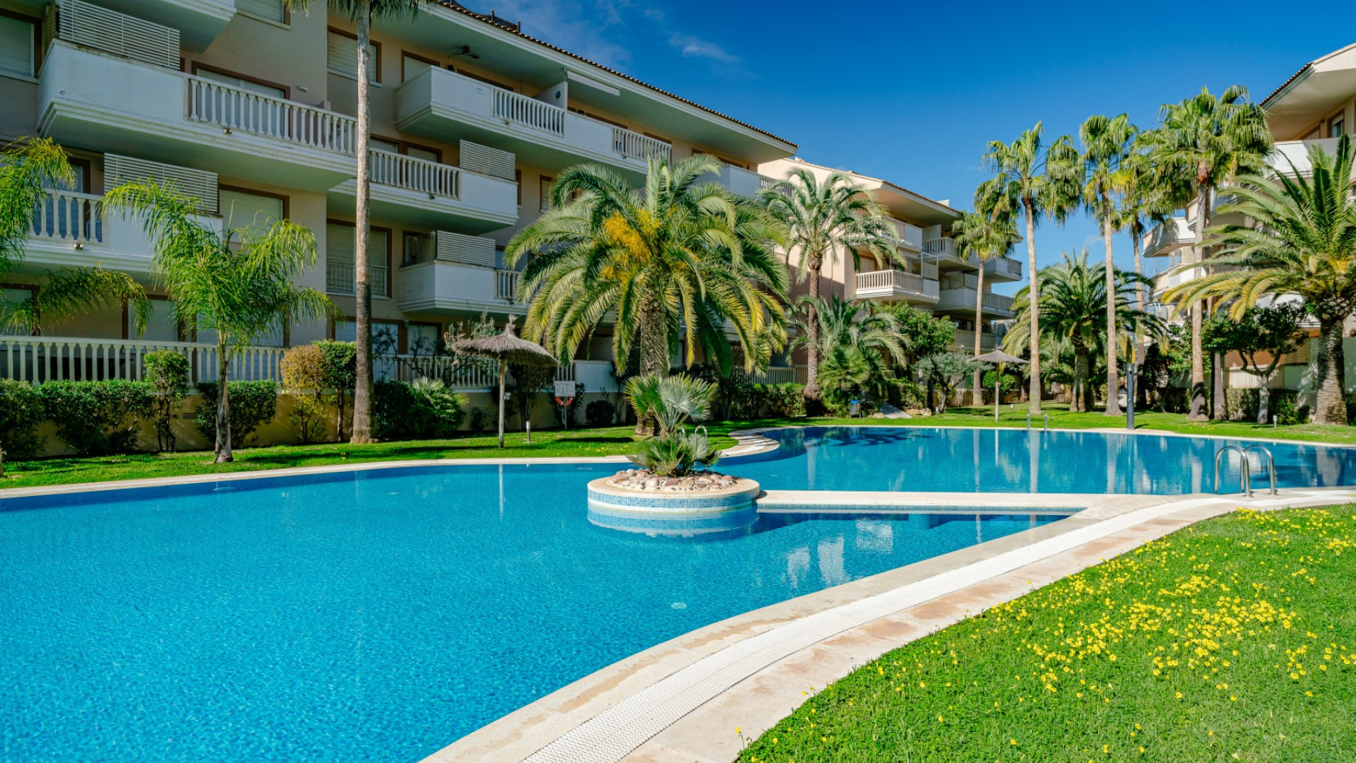 Resale - Квартира / апартаменты - Jávea/Xàbia - El Arenal