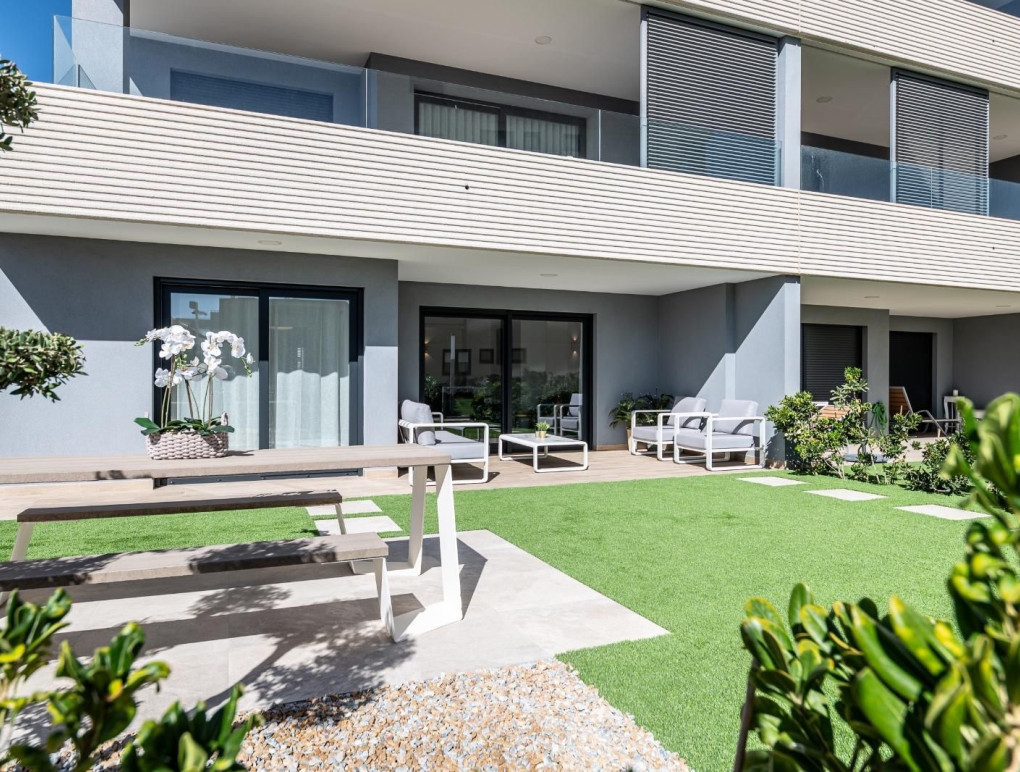 Resale - Квартира - Квартира на первом этаже - Orihuela Costa - Punta Prima