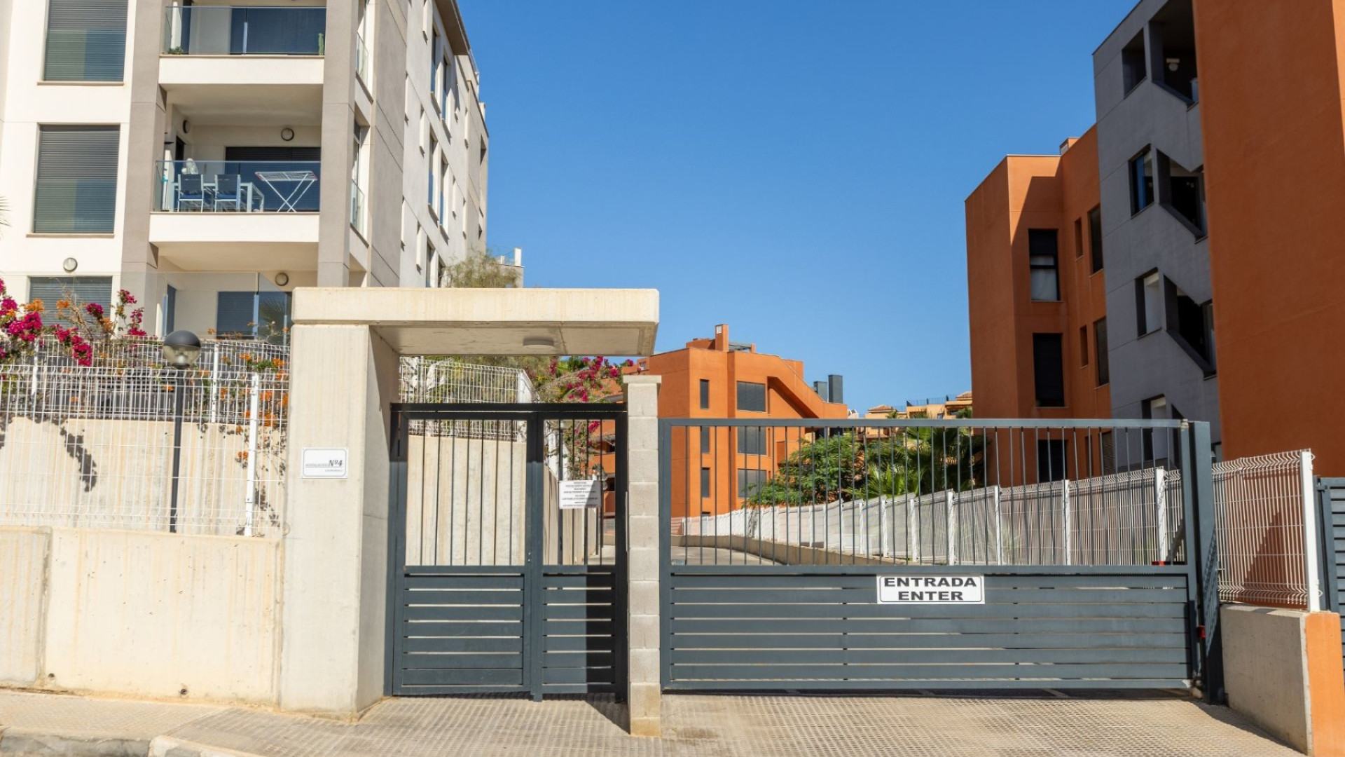 Resale - Квартира - Первый этаж - Orihuela Costa - Villamartín