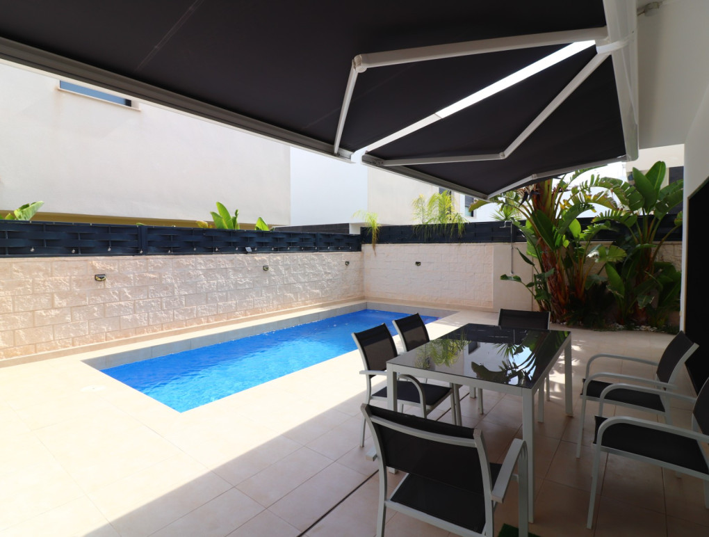 Resale - Semi-detached house - Benijófar - Benijofar - Village