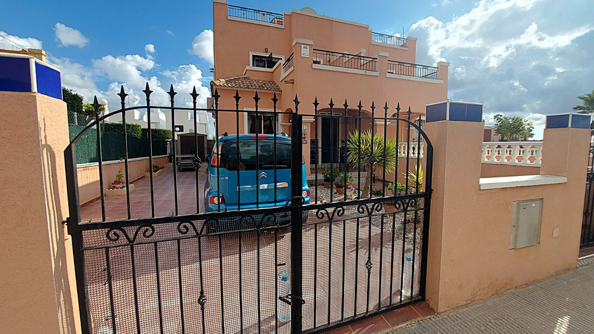 Resale - Semi-detached house - Los Montesinos - Montesinos