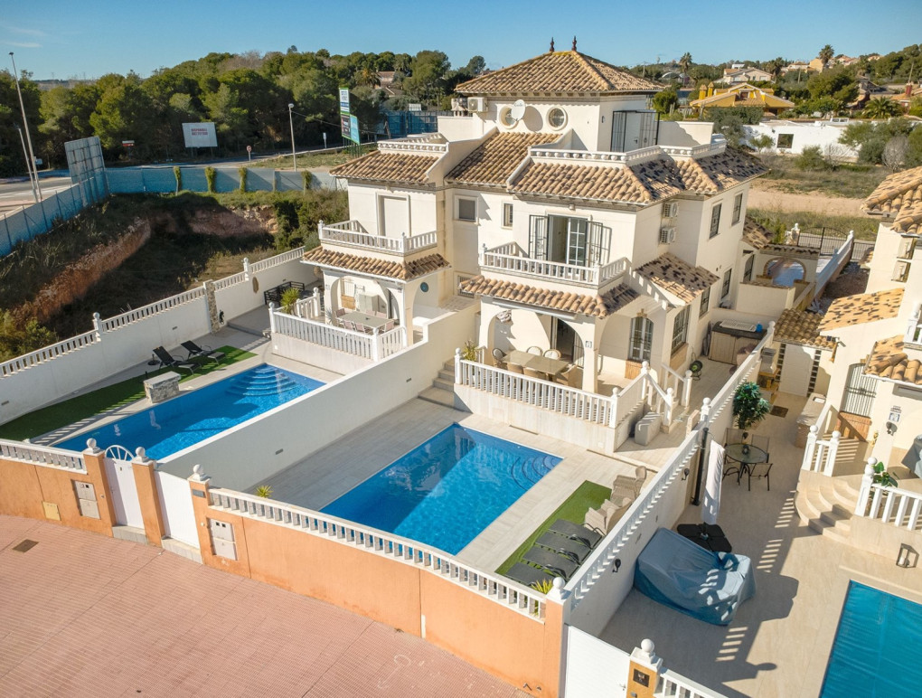 Resale - Semi-detached house - Orihuela Costa - Lomas de Cabo Roig
