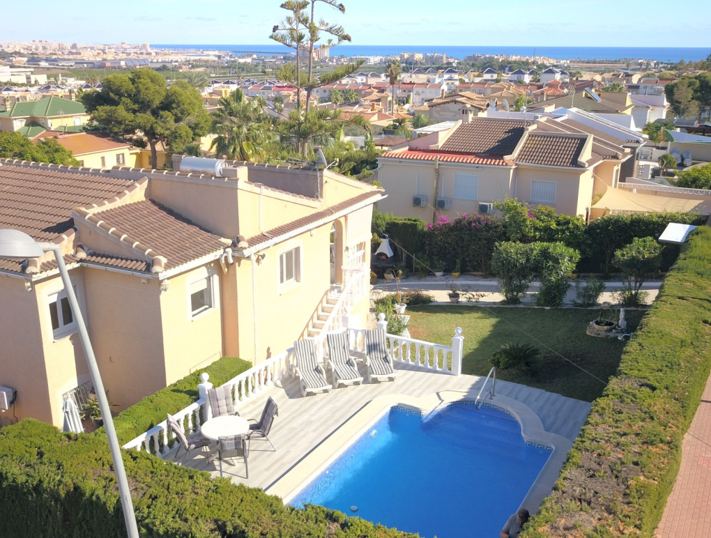 Resale - Semi-detached house - Orihuela Costa - Los Balcones