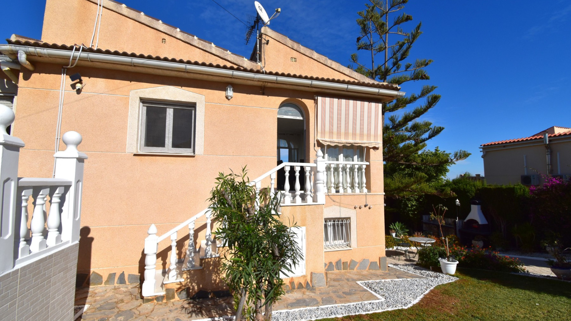 Resale - Semi-detached house - Orihuela Costa - Los Balcones