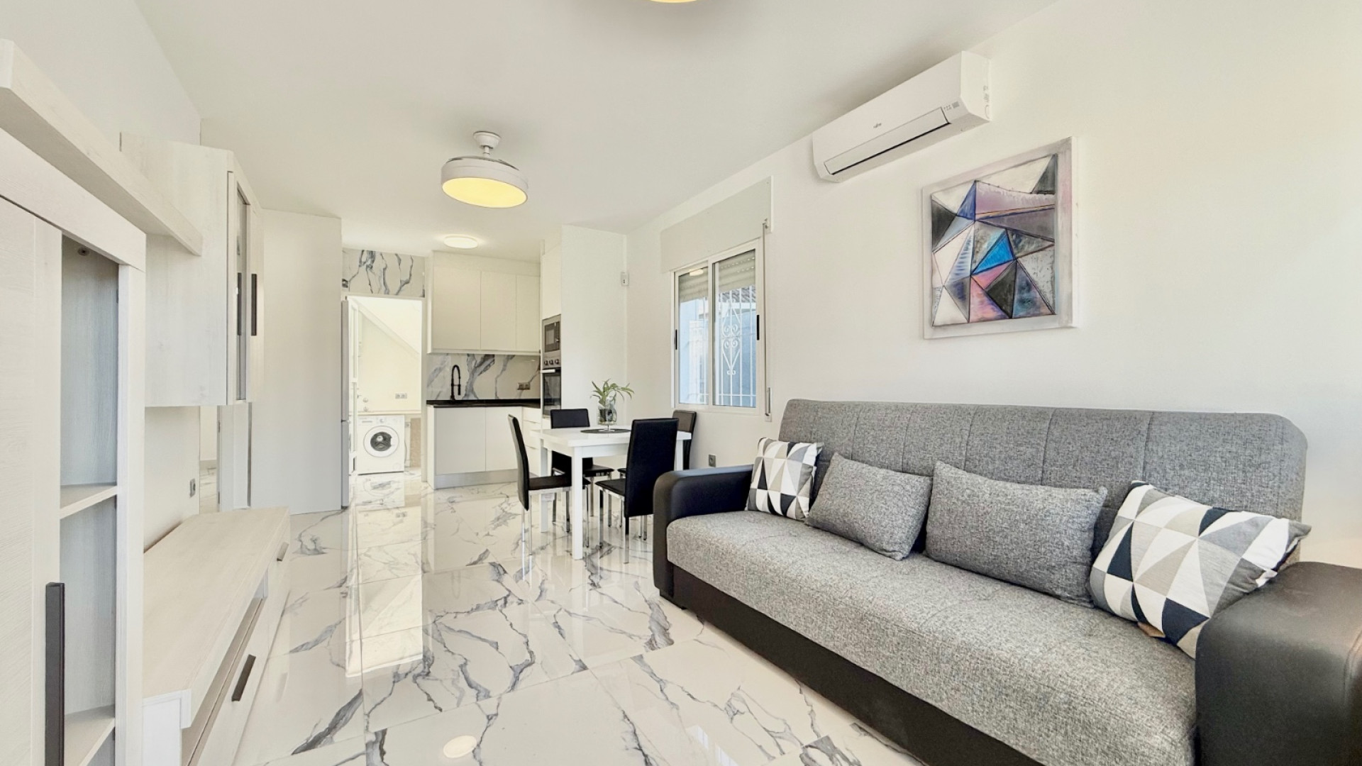 Resale - Semi-detached house - Torrevieja - El Chaparral