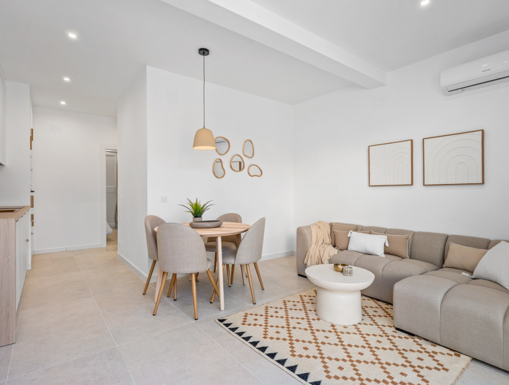 Resale - Semi-detached house - Torrevieja - El Chaparral