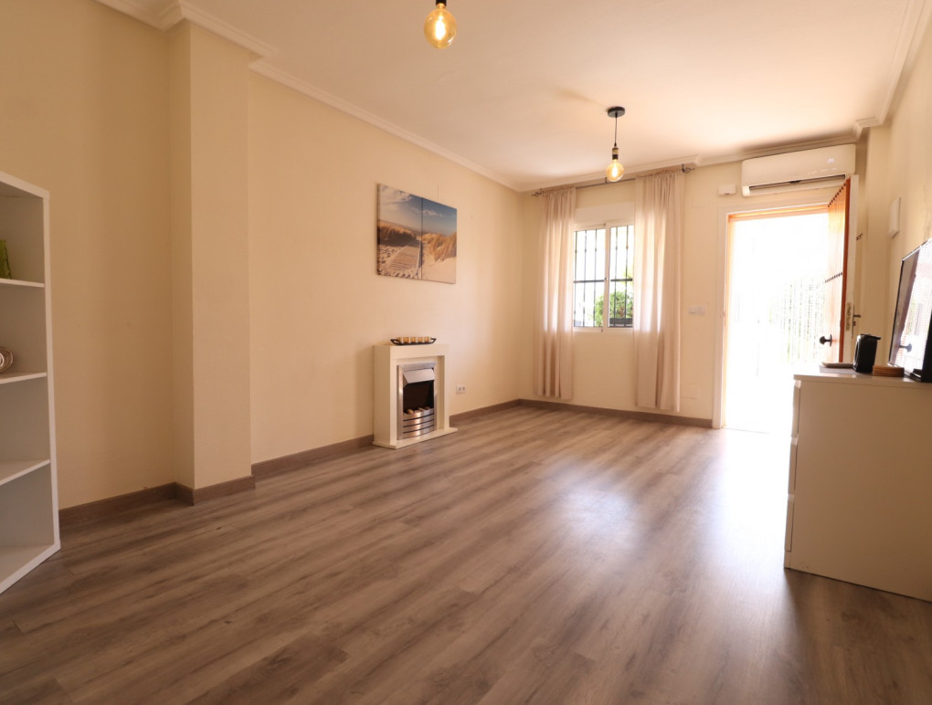 Resale - Stadthaus - Algorfa - Montemar