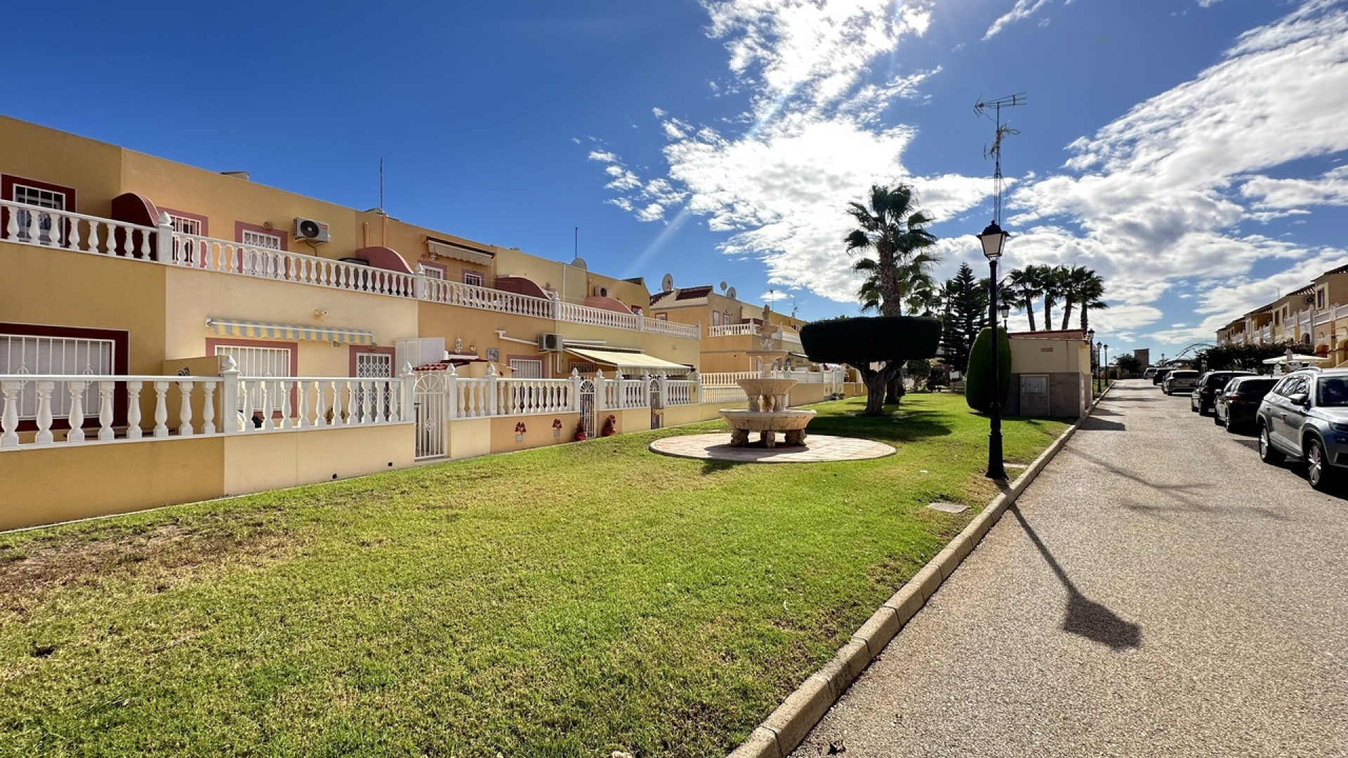 Resale - Stadthaus - Cabo Roig