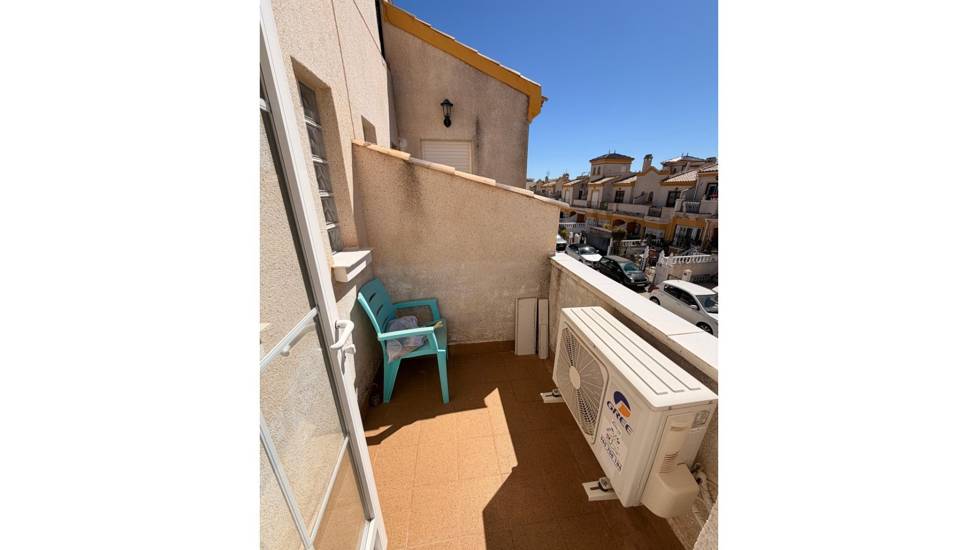 Resale - Stadthaus - El Raso