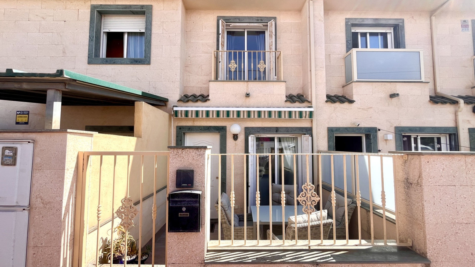 Resale - Stadthaus - La Mata