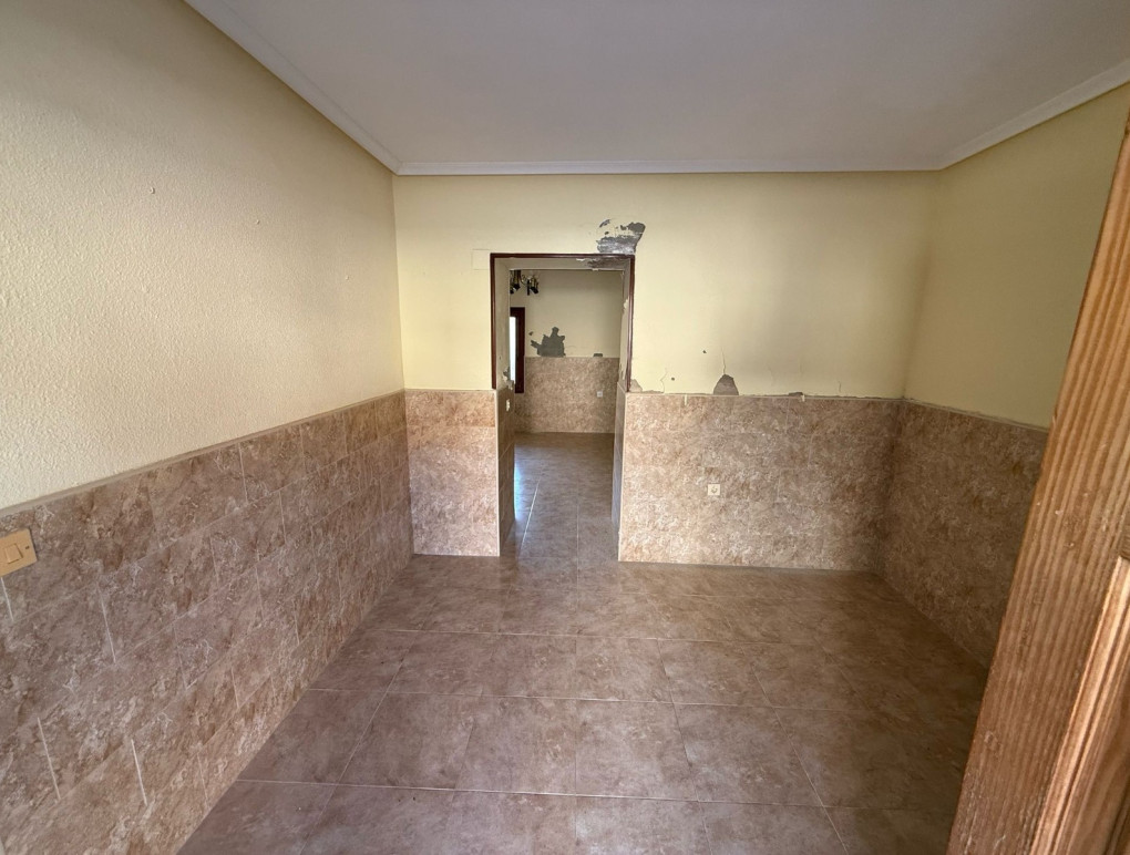 Resale - Stadthaus - Los Montesinos