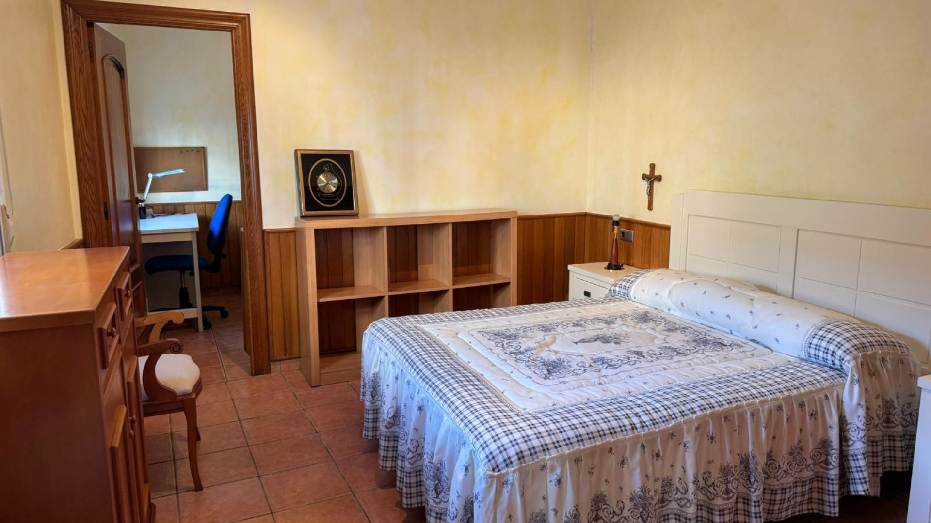 Resale - Stadthaus - Los Montesinos