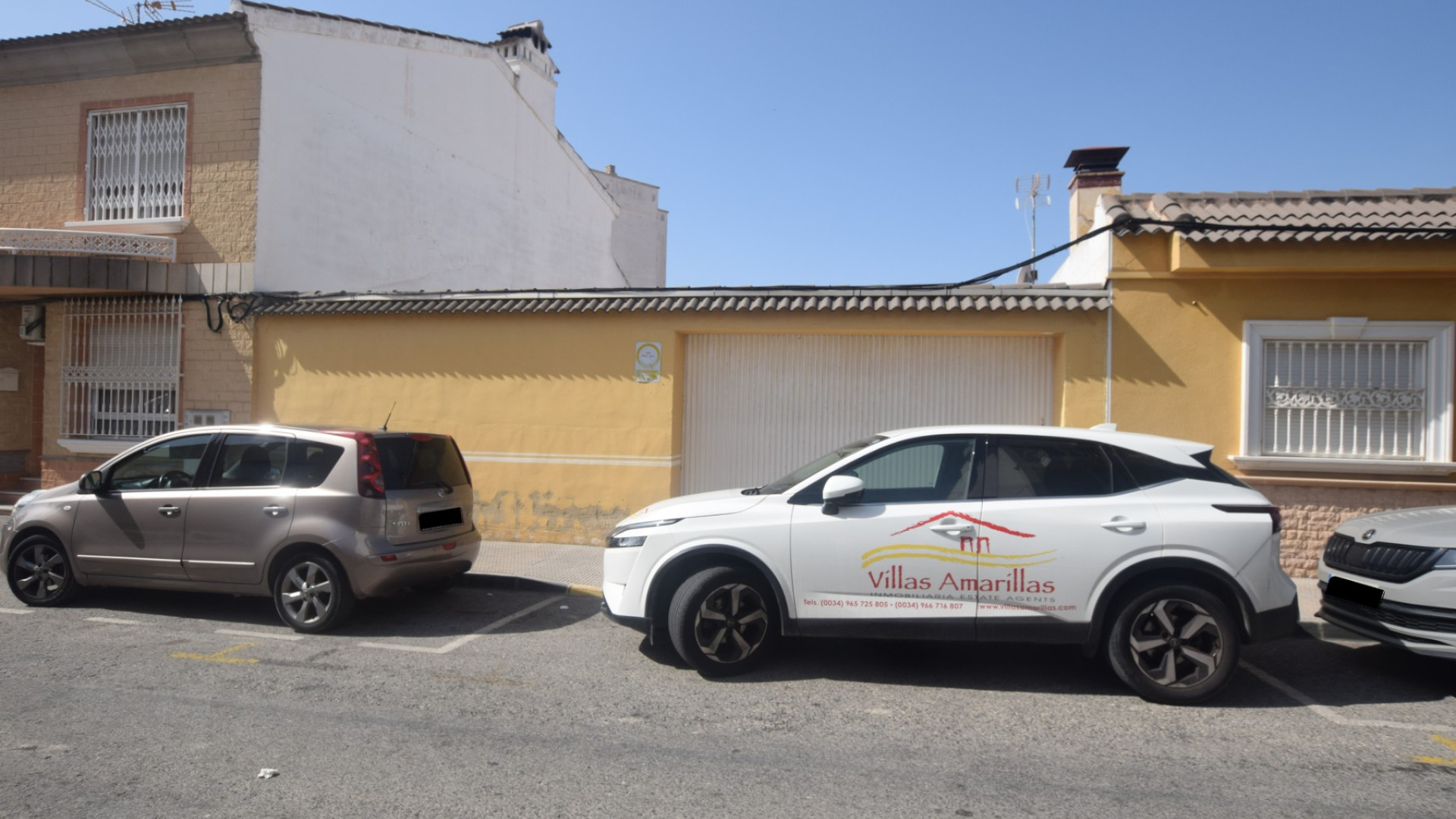 Resale - Stadthaus - Los Montesinos