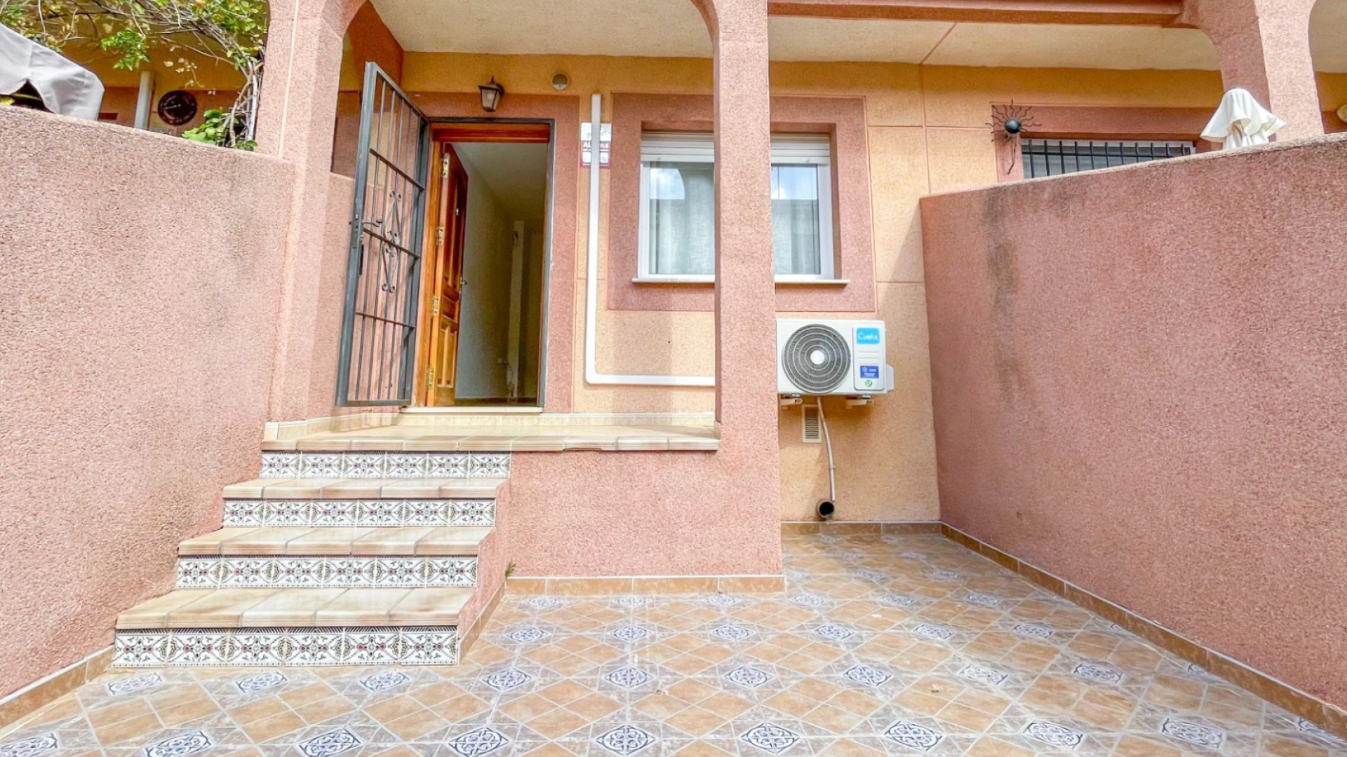 Resale - Stadthaus - San Javier