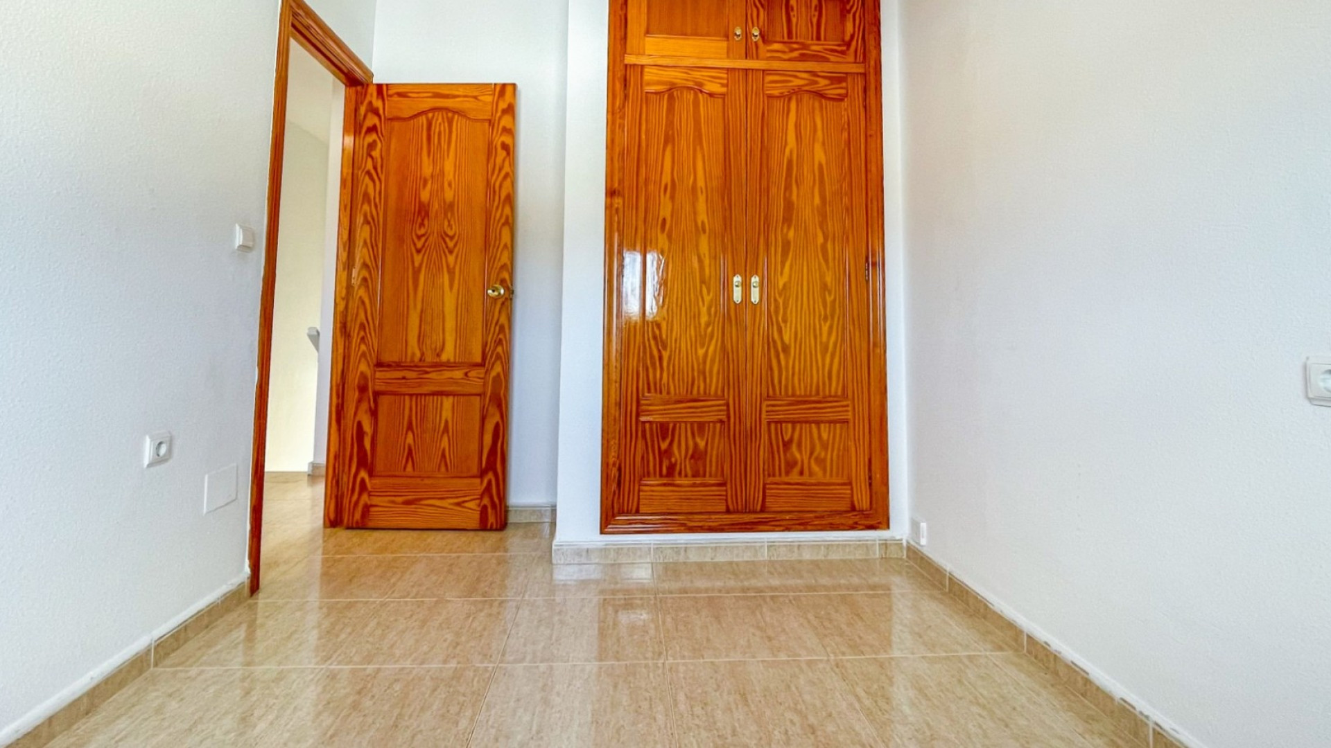 Resale - Stadthaus - San Javier