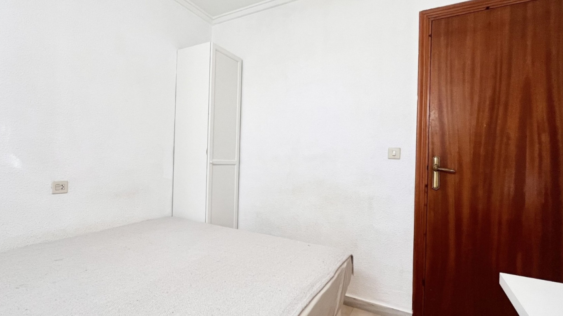 Resale - Stadthaus - Torrevieja - La Siesta - El Salado -  Torreta