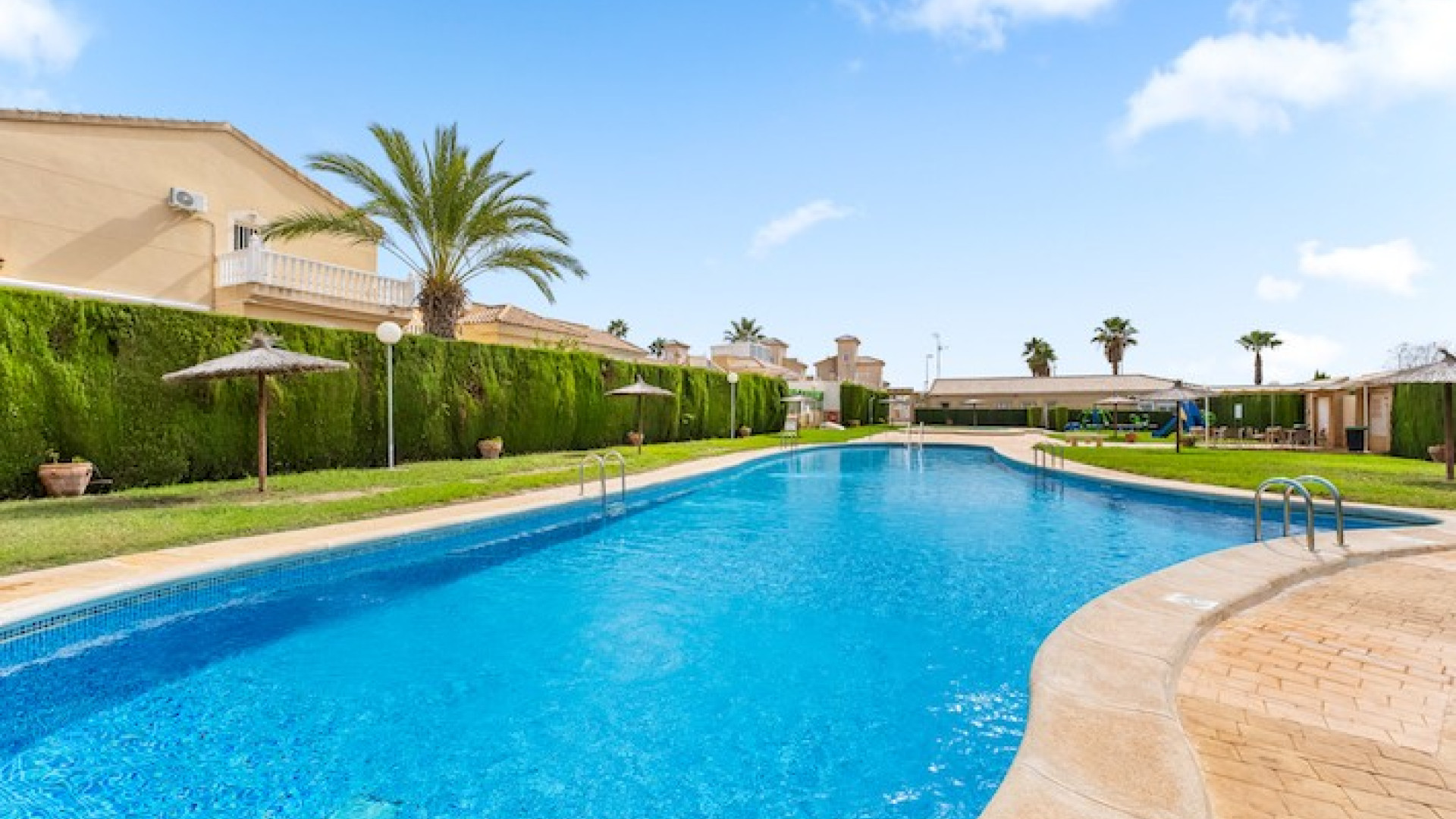 Resale - Stadthaus - Villamartin - Monte Golf