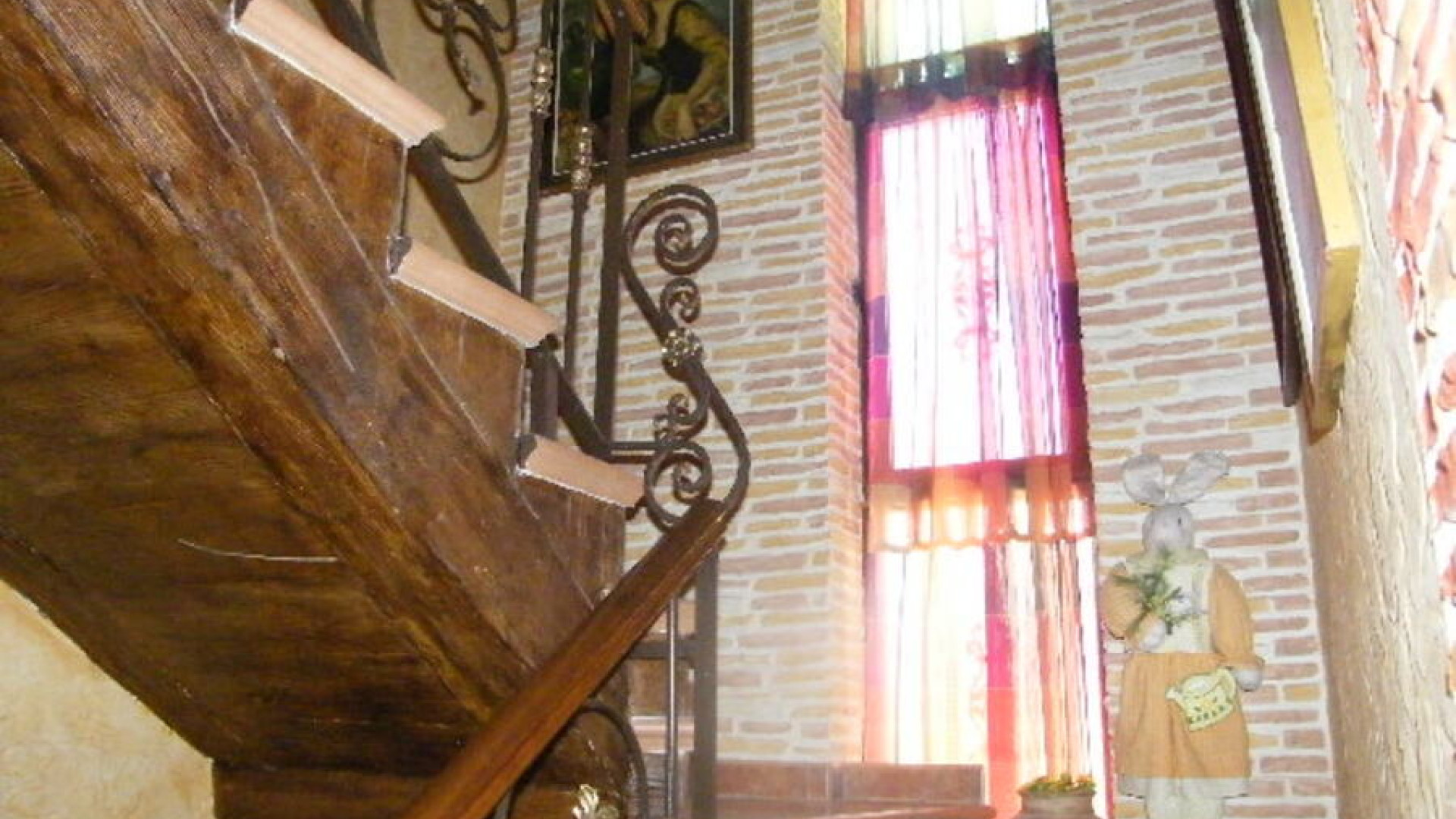 Resale - Таунхаус - Daya Nueva