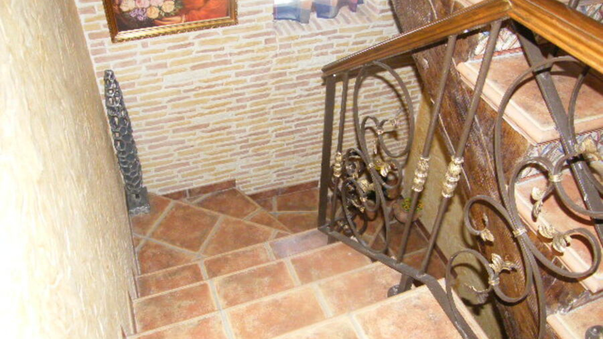 Resale - Таунхаус - Daya Nueva