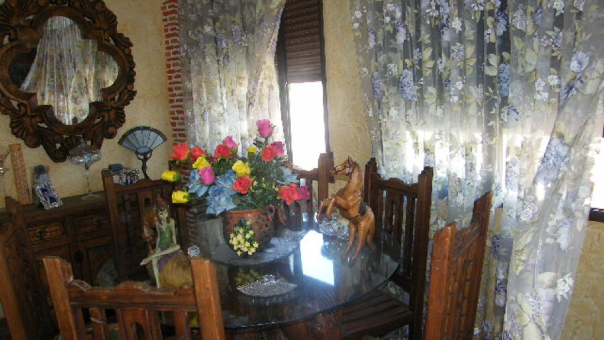 Resale - Таунхаус - Daya Nueva