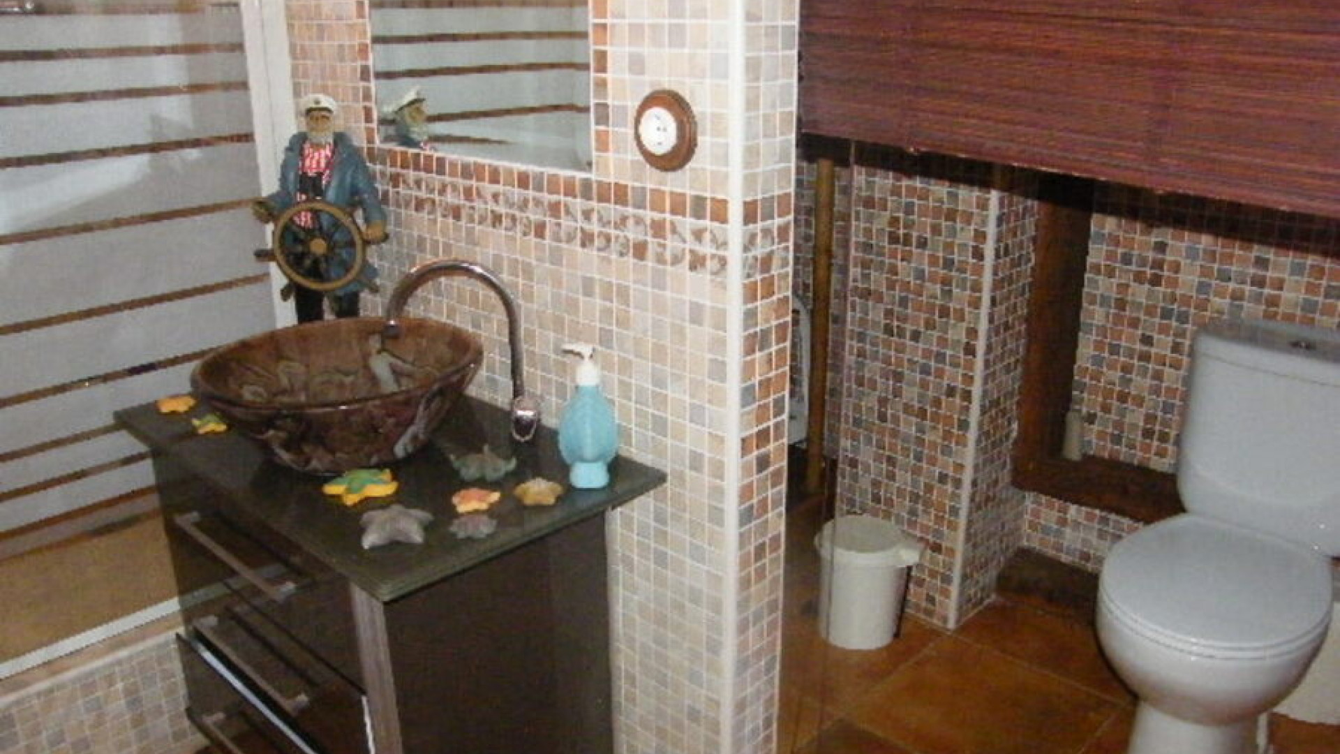 Resale - Таунхаус - Daya Nueva