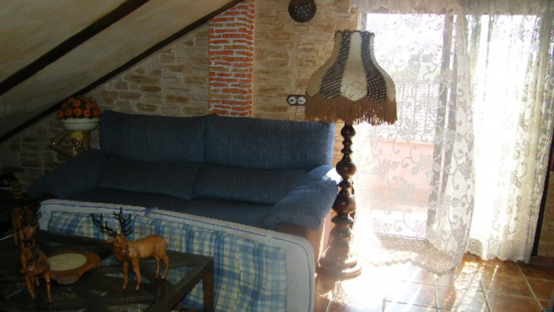 Resale - Таунхаус - Daya Nueva