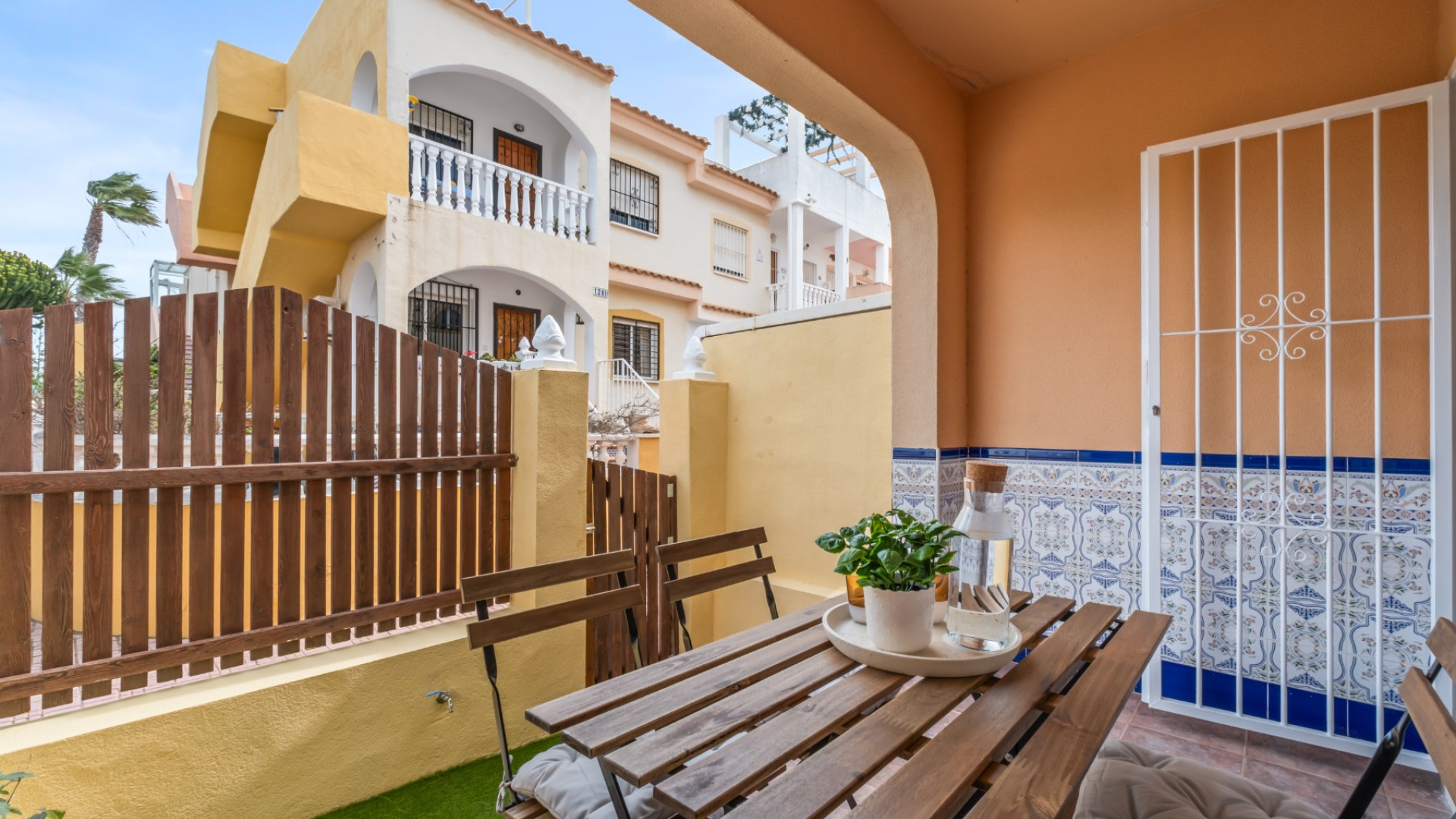 Resale - Таунхаус - La Florida