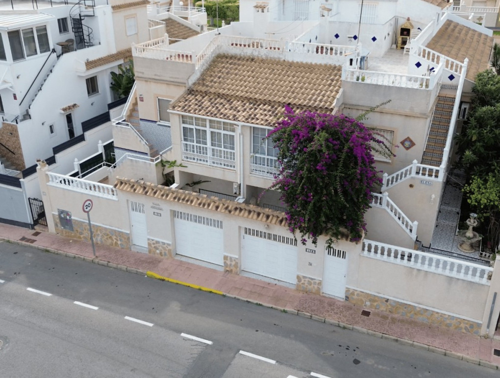 Resale - Таунхаус - Orihuela Costa - Los Altos