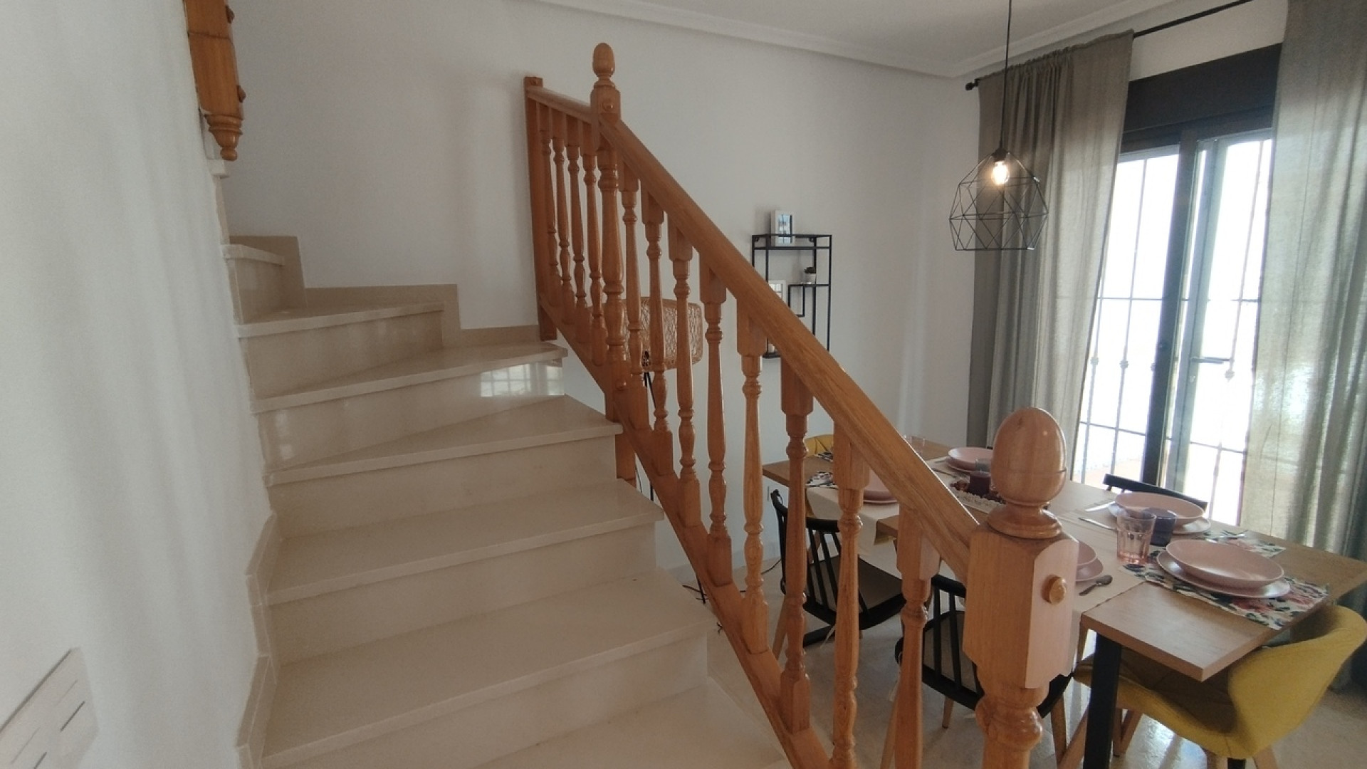 Resale - Таунхаус - San Miguel de Salinas