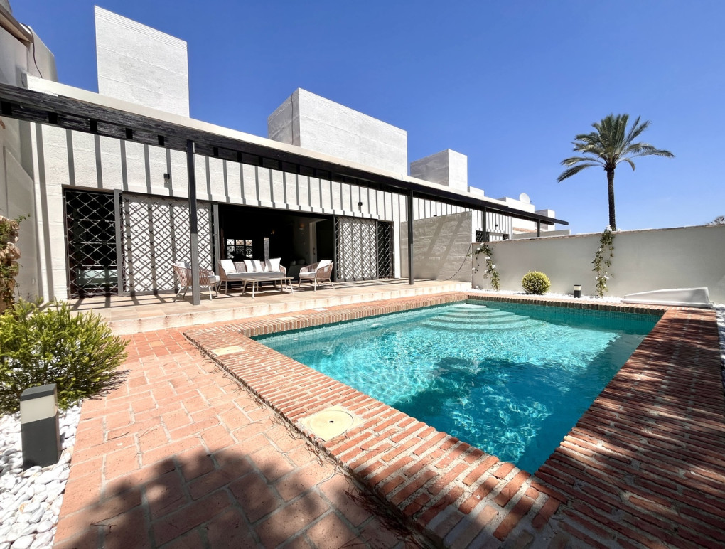 Resale - Таунхаус - Sucina