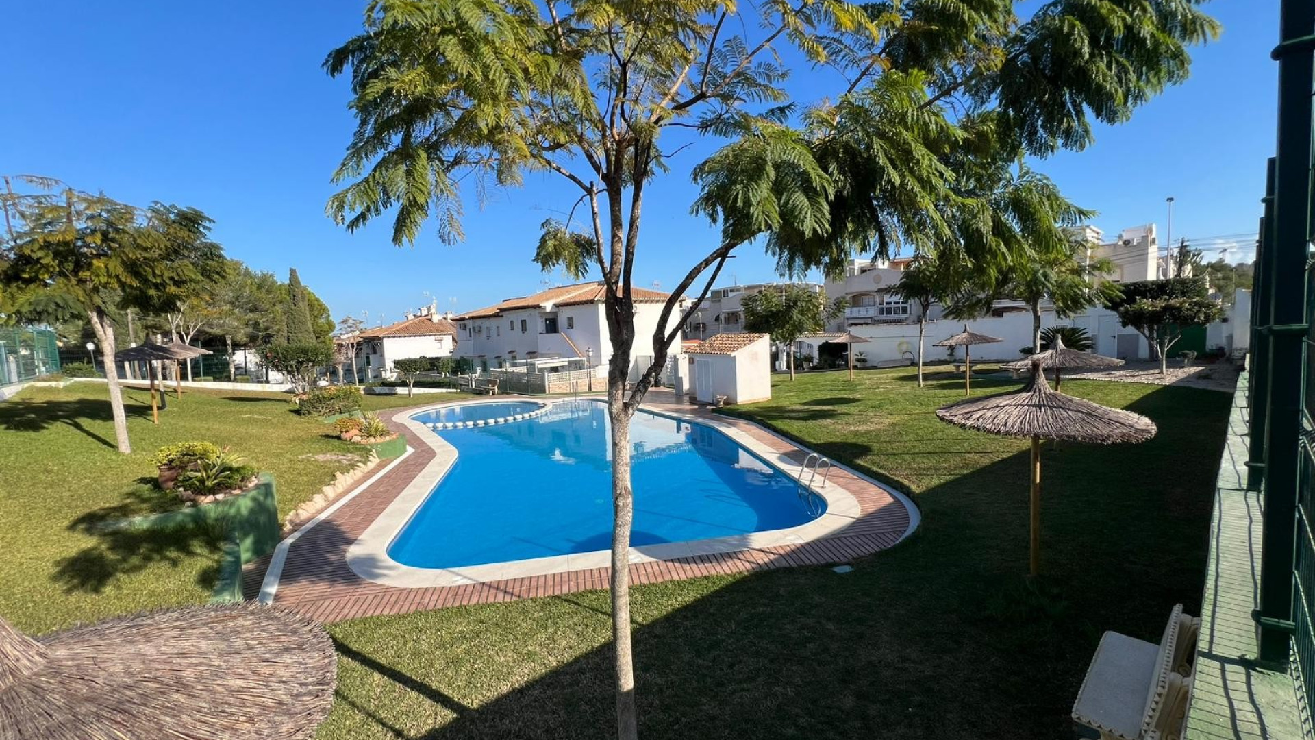 Resale - Таунхаус - Torrevieja - Lago Jardín II