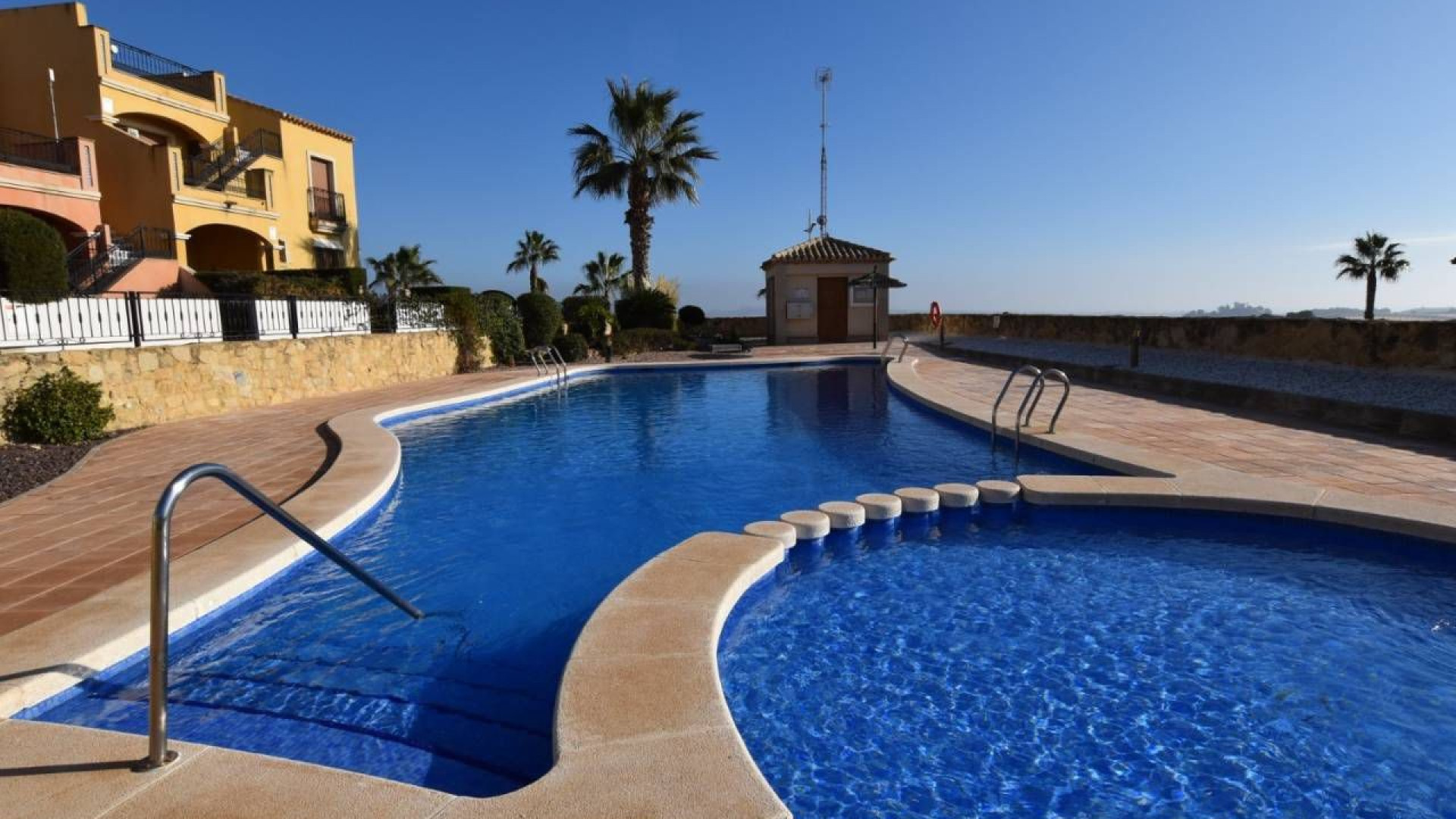 Resale - Townhouse - Algorfa - La finca Golf