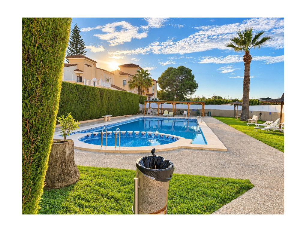 Resale - Townhouse - Algorfa - Montebello