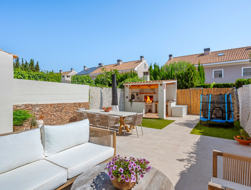 Resale - Townhouse - Alicante - Playa San Juan