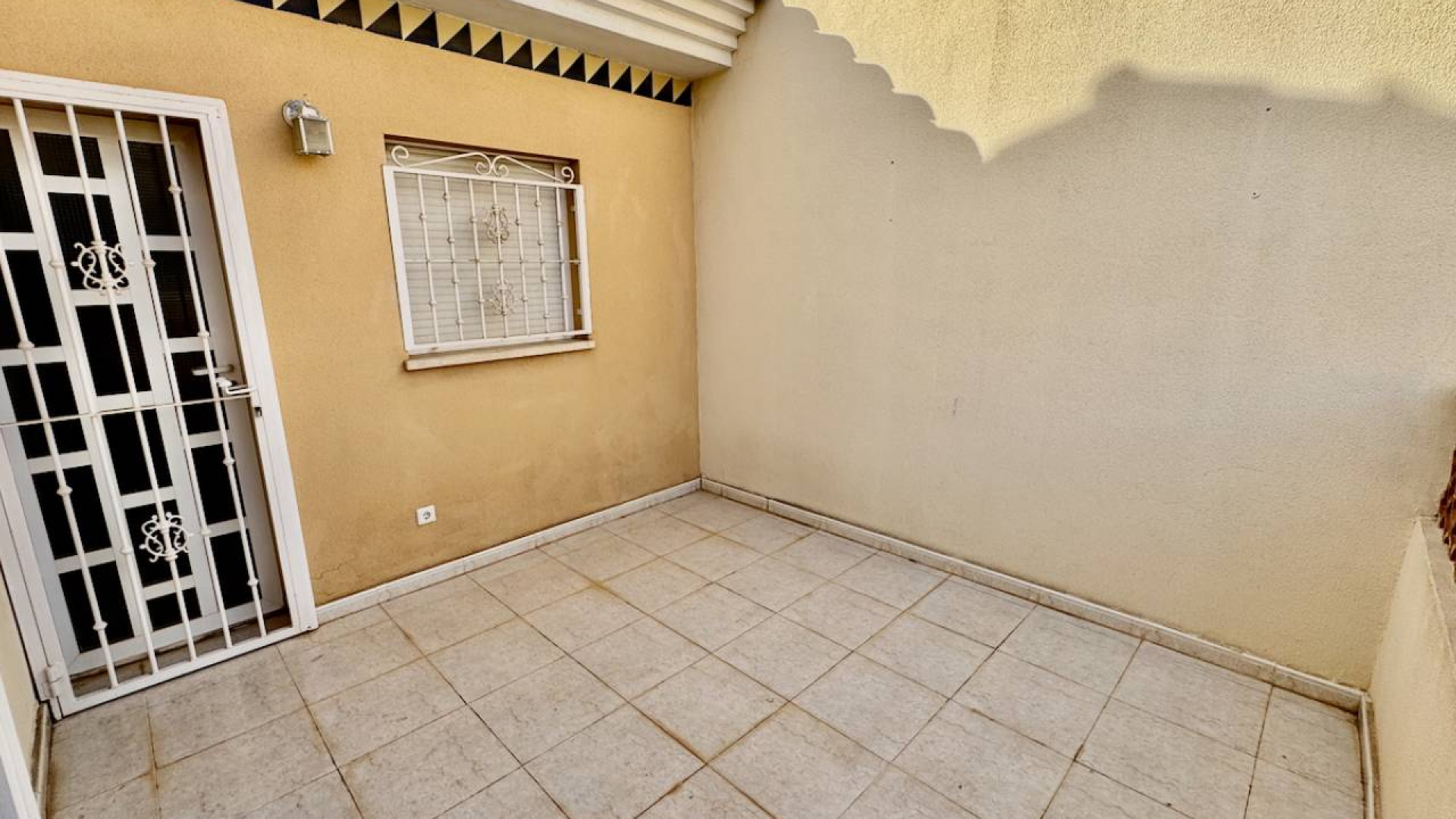 Resale - Townhouse - Ciudad Quesada - Doña Pepa