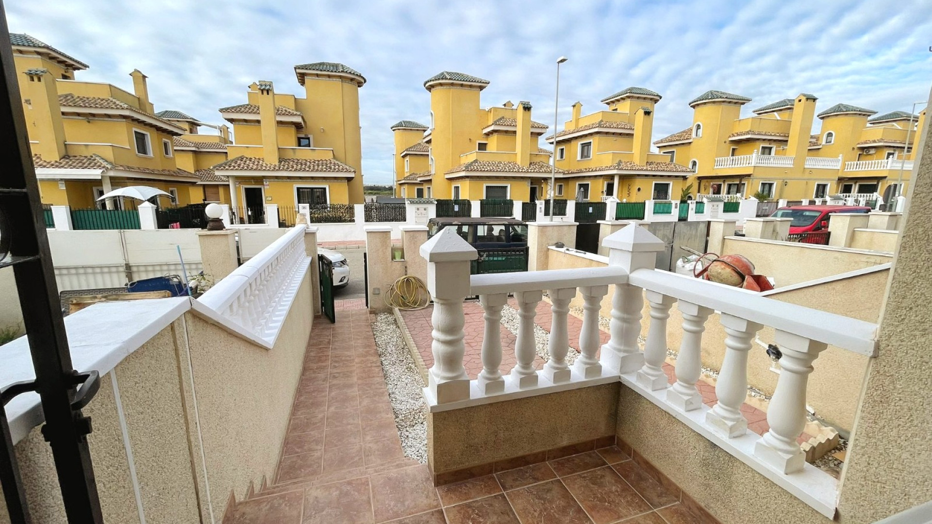 Resale - Townhouse - Ciudad Quesada - Lo Marabú