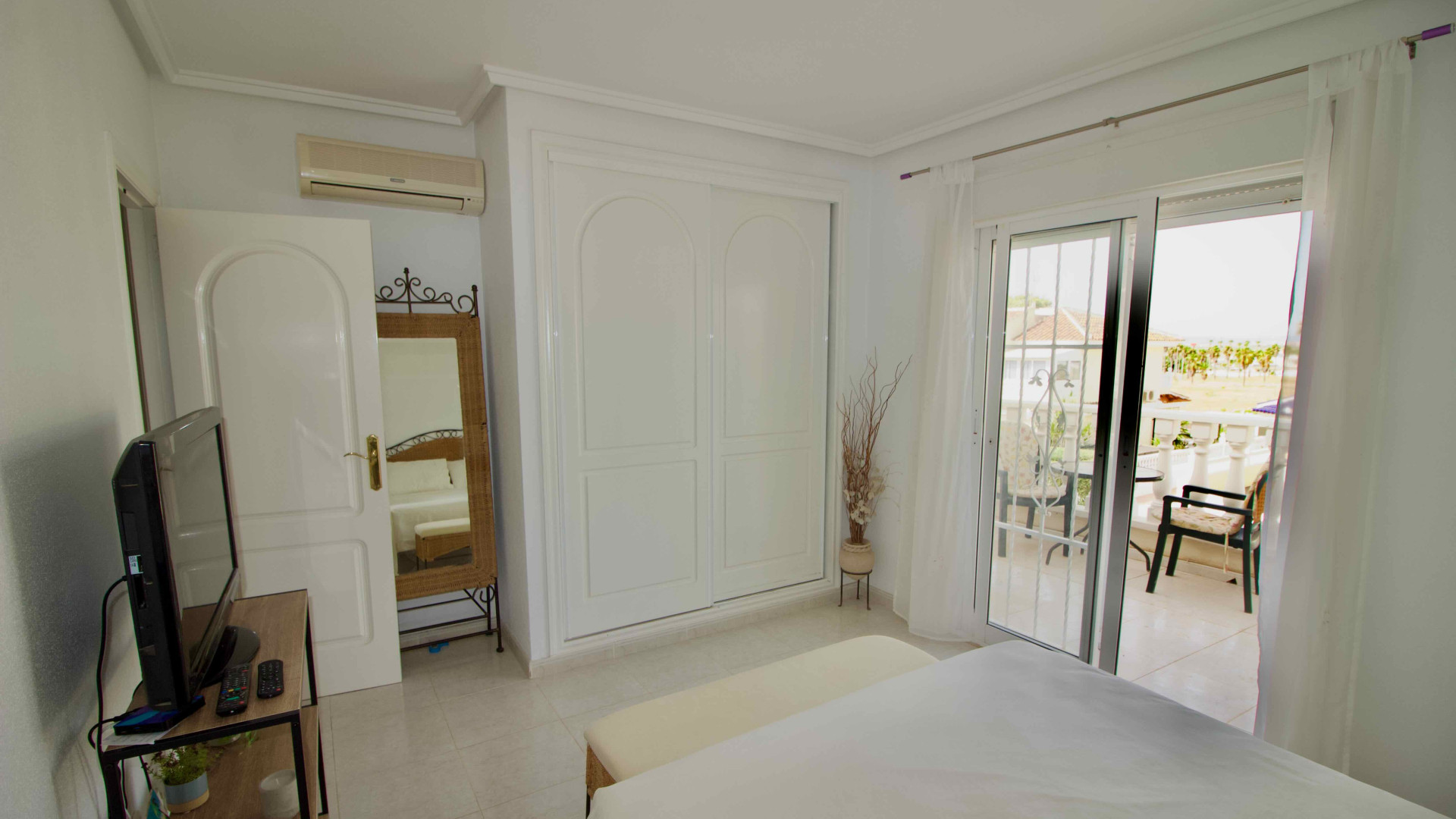 Resale - Townhouse - Ciudad Quesada