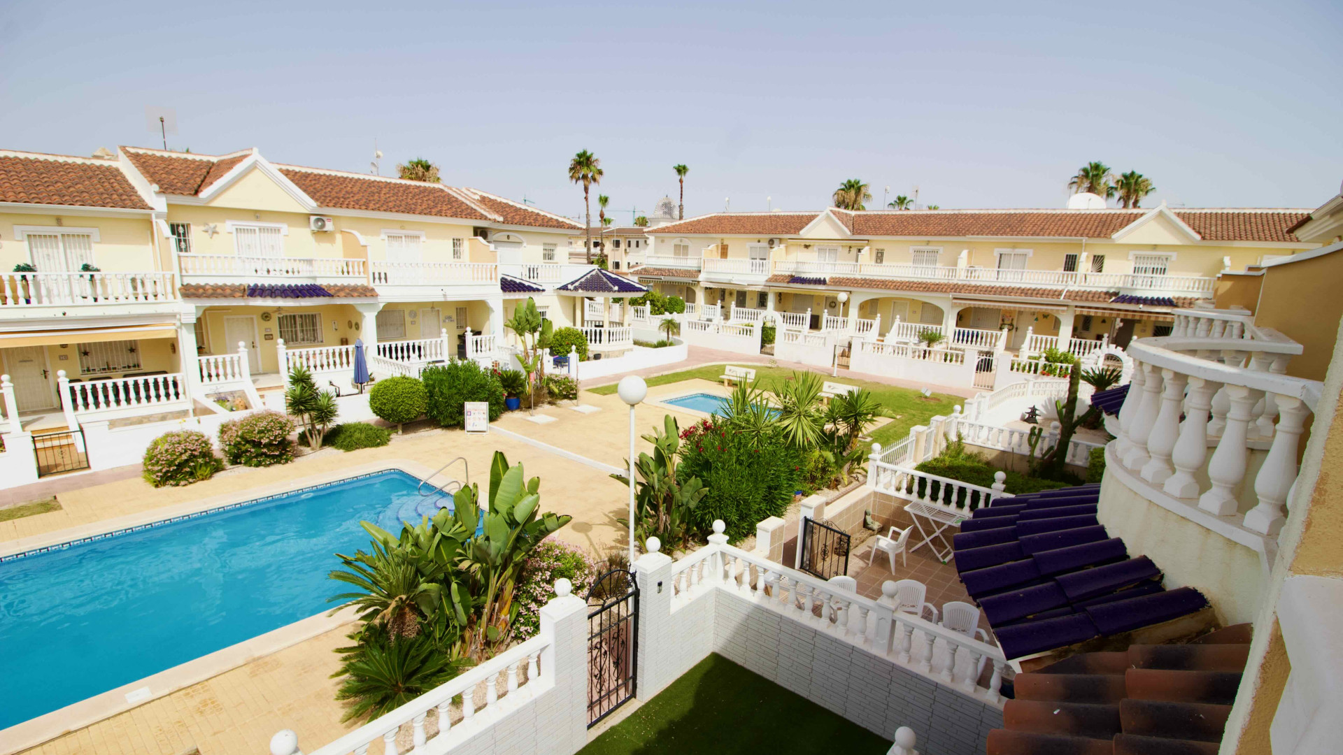 Resale - Townhouse - Ciudad Quesada