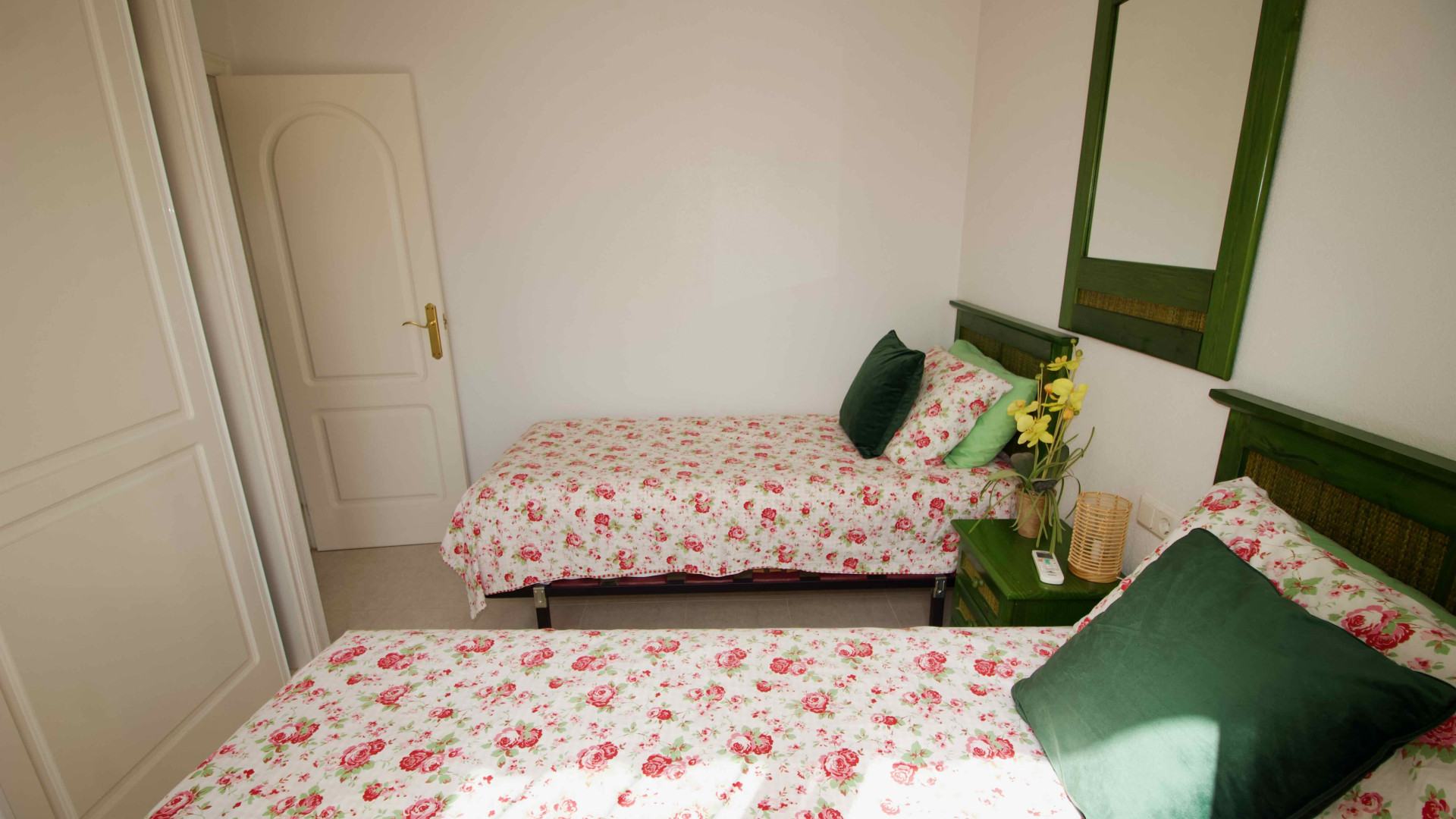 Resale - Townhouse - Ciudad Quesada