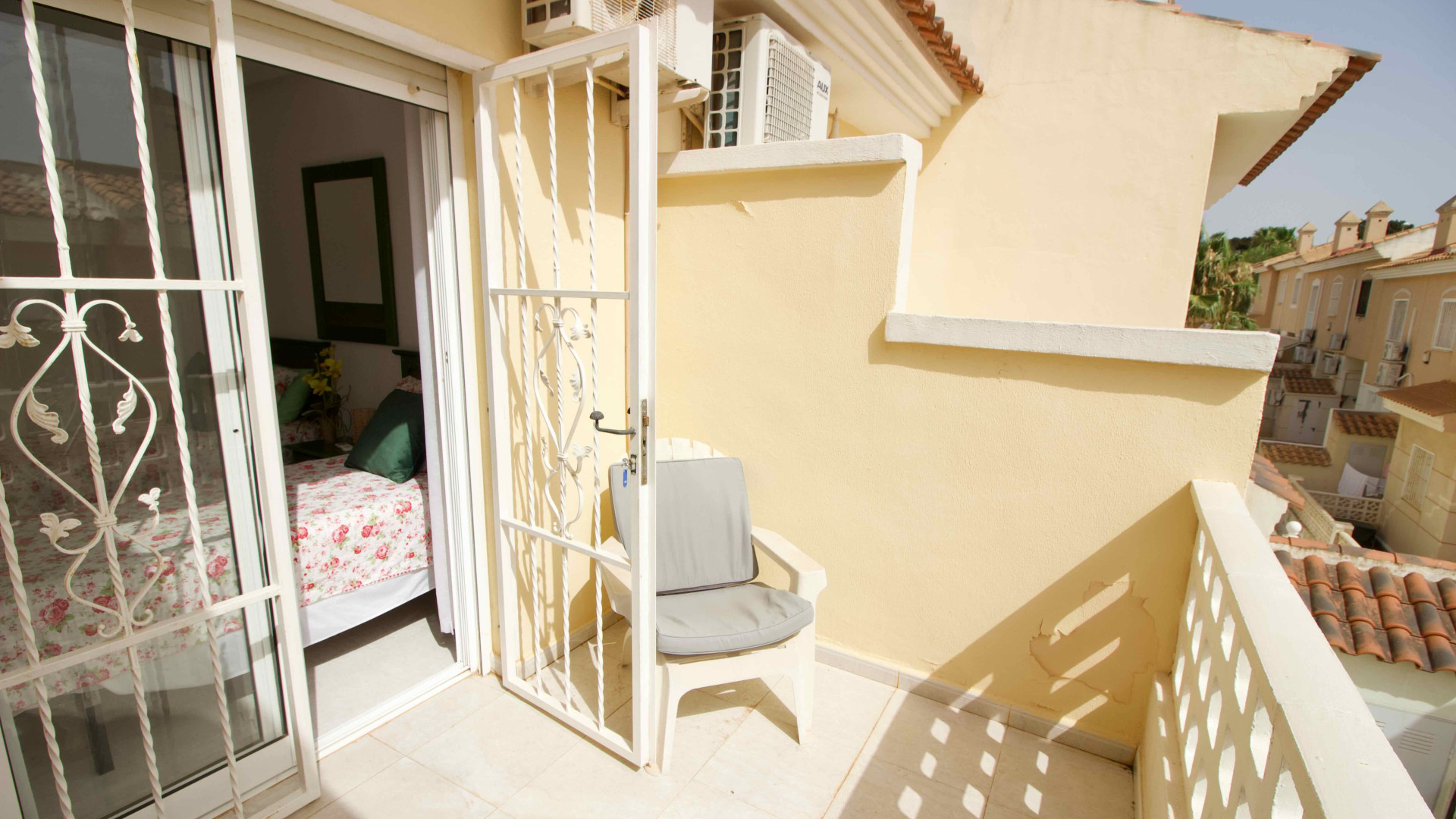 Resale - Townhouse - Ciudad Quesada
