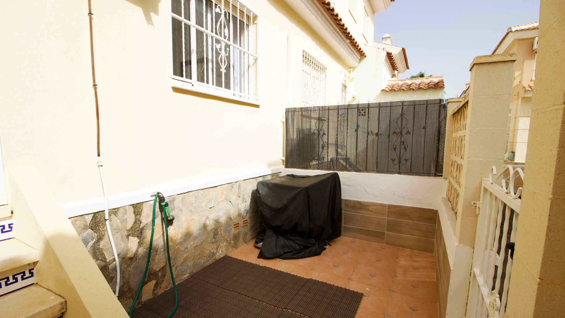 Resale - Townhouse - Ciudad Quesada