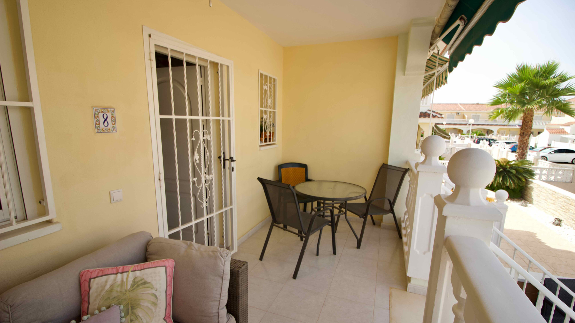 Resale - Townhouse - Ciudad Quesada