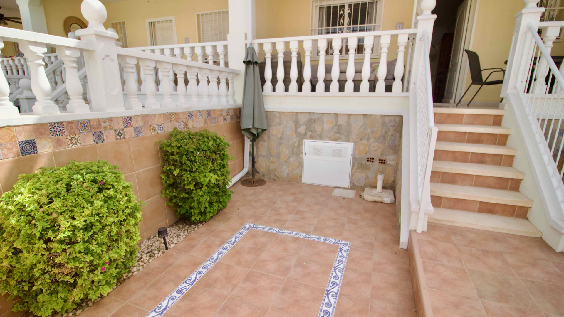Resale - Townhouse - Ciudad Quesada