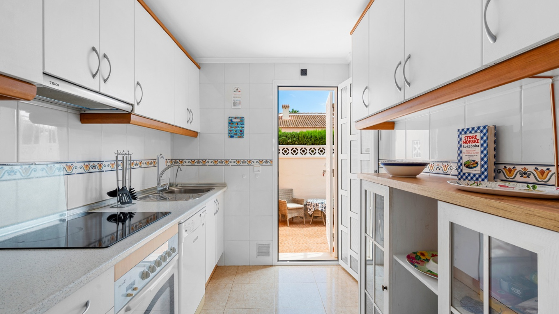 Resale - Townhouse - Ciudad Quesada
