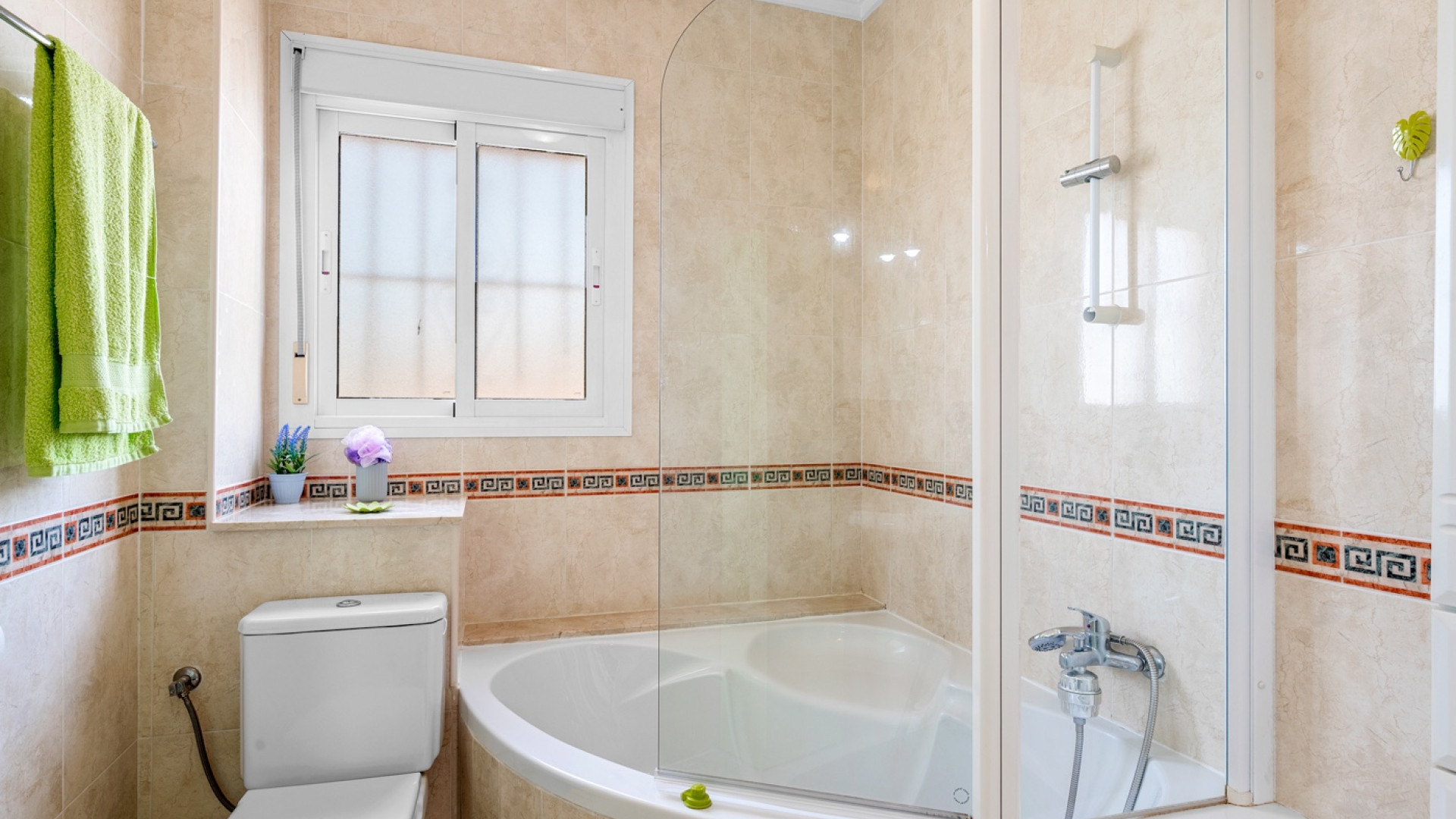Resale - Townhouse - Ciudad Quesada