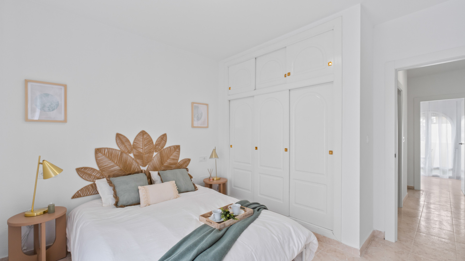 Resale - Townhouse - La Florida